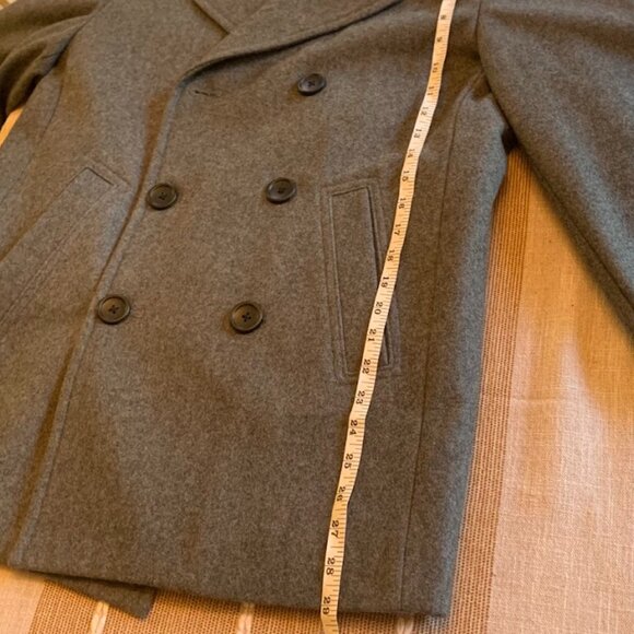 Mens Claiborne Wool Blend Pea Coat - Excellent Used Condition - Size Small - Picture 7 of 11